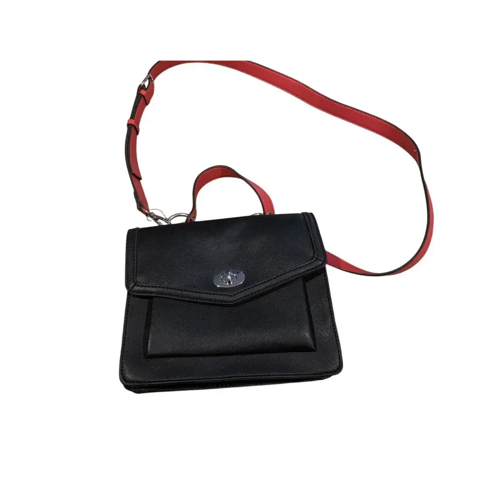 Guess Los Angeles Womens Black Purse Red Shoulder‎ Strap Silver Hardware